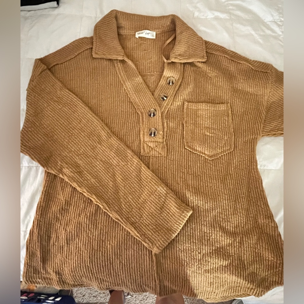 Stylish Tan V-Neck Sweater